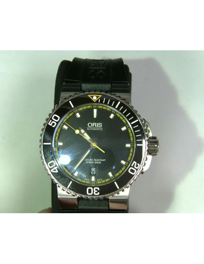 Oris Aquis Fecha Caucho  -...